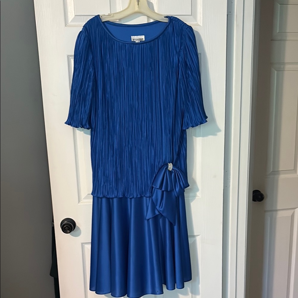 Vintage after dark mid length. great grandmother of the bride or groom dress